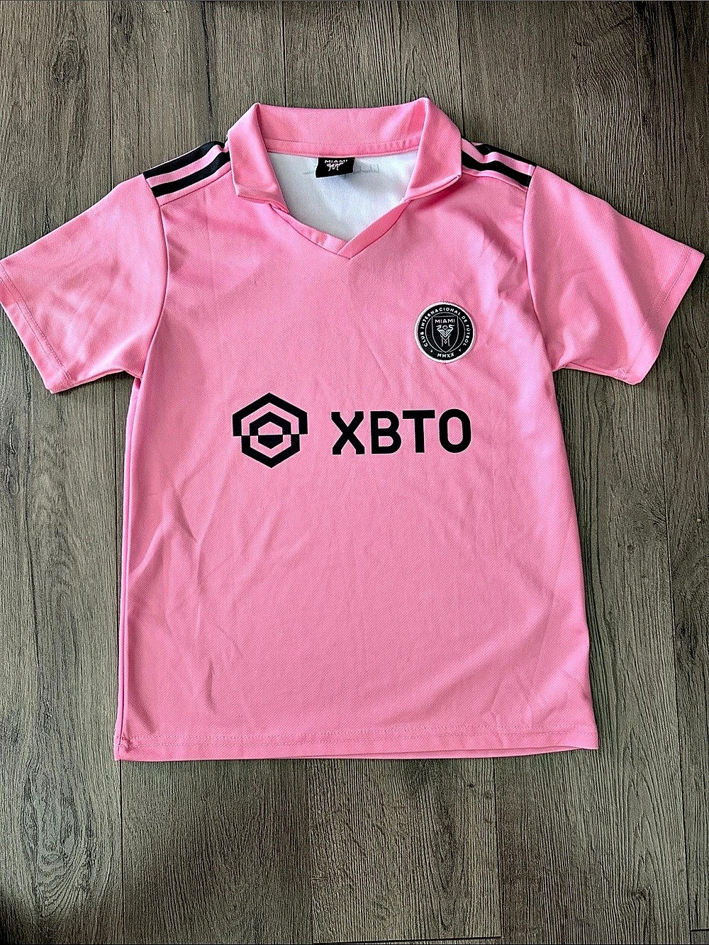 Messi jersey Boys- Size 24 (fits 10/12)  Pink & Black